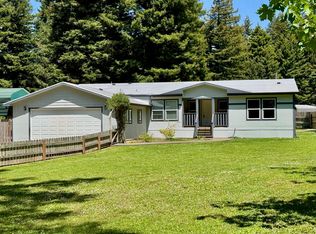 172 Quail Ln, Crescent City, CA