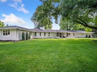 2500 Ashworth Rd, West Des Moines, IA 50265