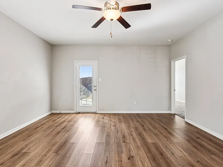 9334 Nubuck Br — Photo 32