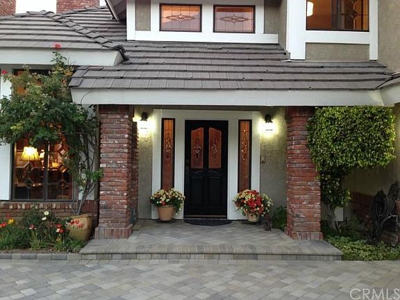 2nd image of 3131 Montana Ln