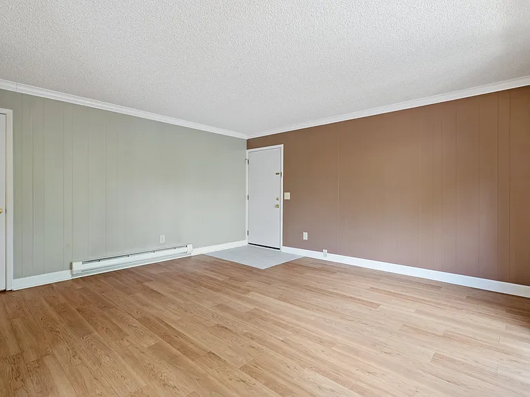 655 Reseda Dr #6 — Photo 6