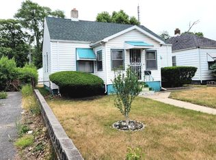 611 Burr St, Gary, IN 46406