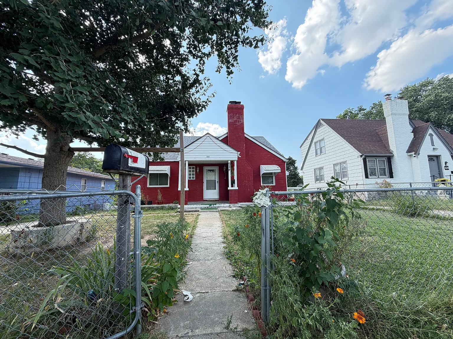 4 bed, 1.5 bath, 1743 sqft, $1,700 — Photo 2