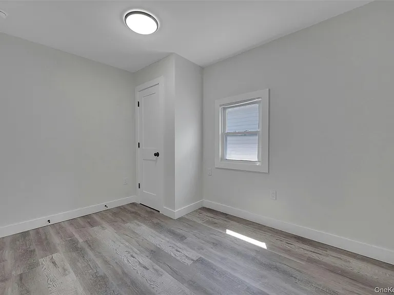 512 Minnieford Ave #508 — Photo 15