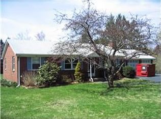 41 Breezy Hill Rd, Harwinton, CT 06791