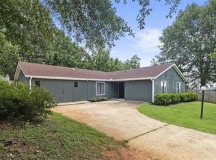 1603 Belle Cir, Opelika, AL 36801