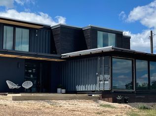 232 Spring Rd, Fredericksburg, TX 78624