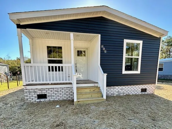 869 Oyster Lane SW, Supply, NC 28462