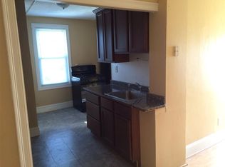 6 Walnut St APT 3, Taunton, MA 02780