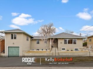 1117 S Oakcrest Ave, Casper, WY 82601