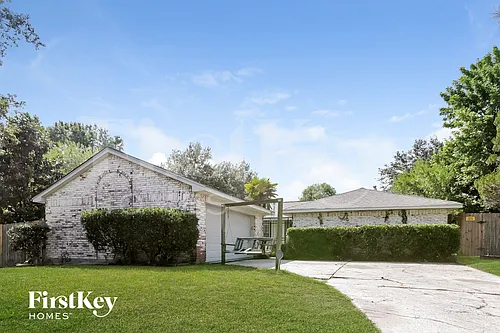 22403 Ivygate Dr Photo 1