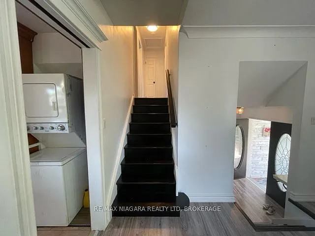 6307 Carolyn Ave #UPPER — Photo 9