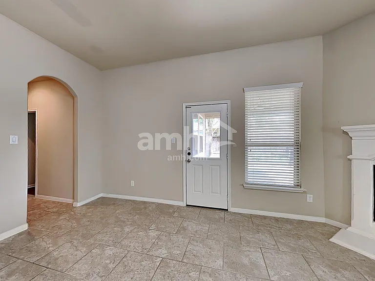 7446 Durango Creek Dr — Photo 7