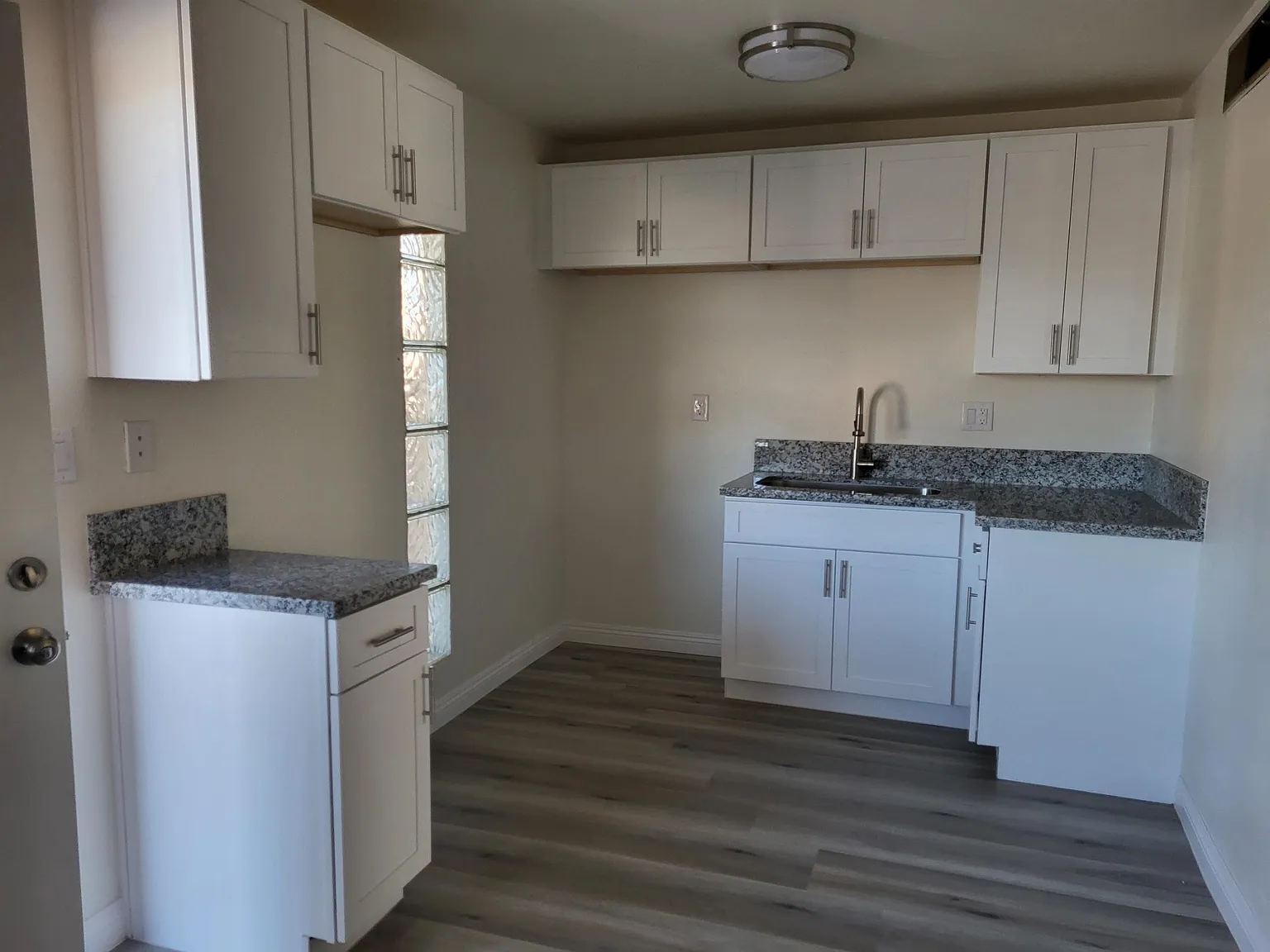 1909 Santa Paula Drive - 10 — Photo 2