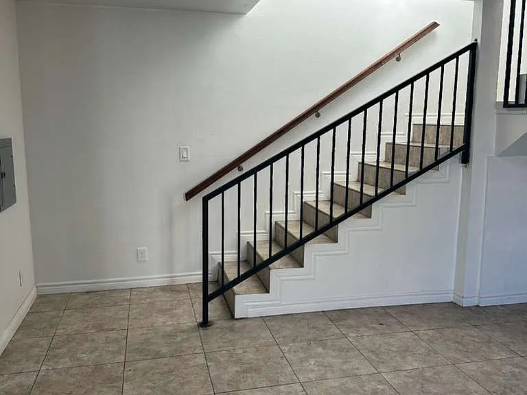 2764 Willow Pl — Photo 1