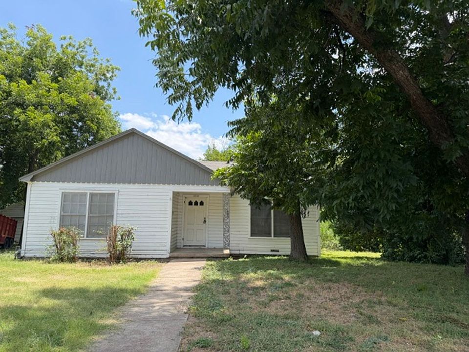 1st image of 3108 Cole Ave