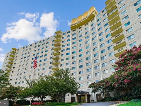 1111 University Blvd W APT 916-A, Silver Spring, MD 20902