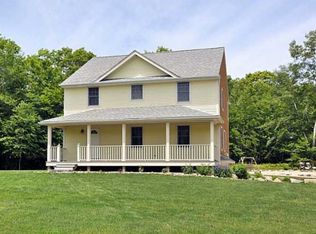 197 Ledoux Ln, Tiverton, RI 02878