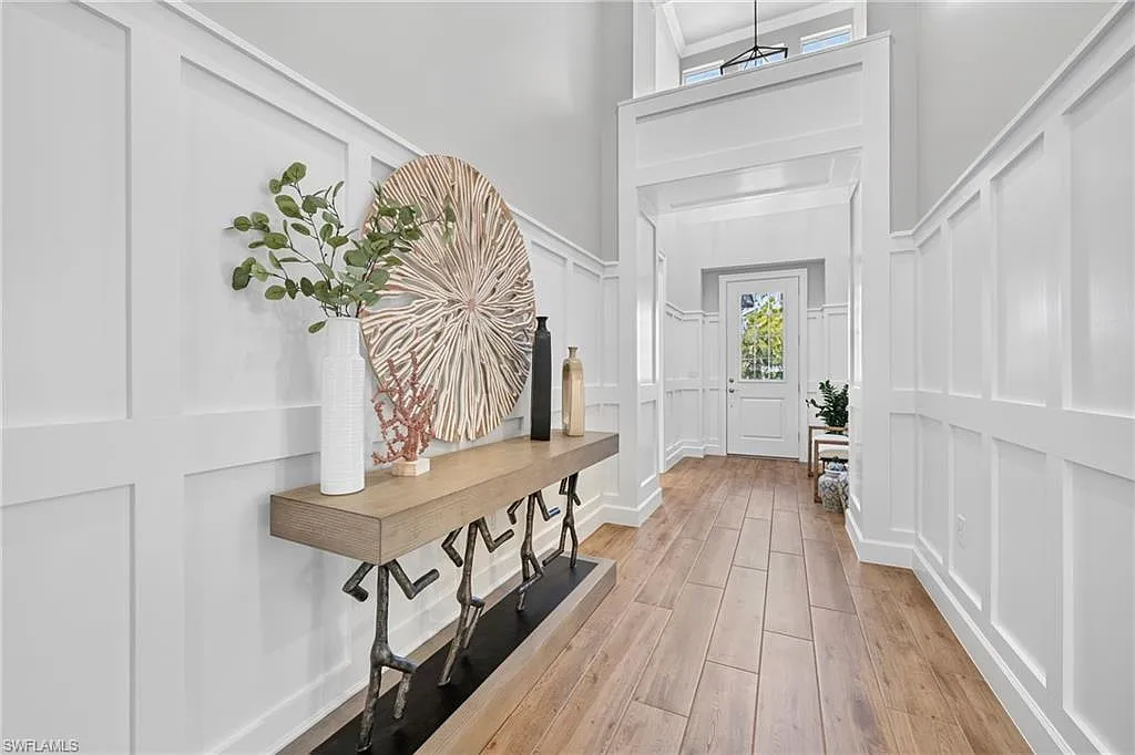 3 bed, 2.5 bath, 2406 sqft, $15,000 — Photo 4