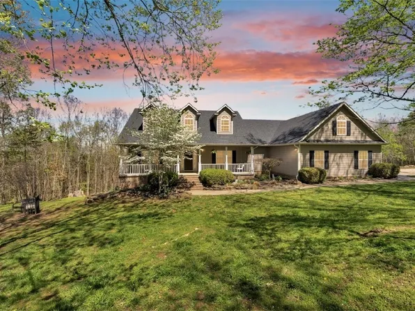 208 Madison St #6023, Huntsville, AR 72740