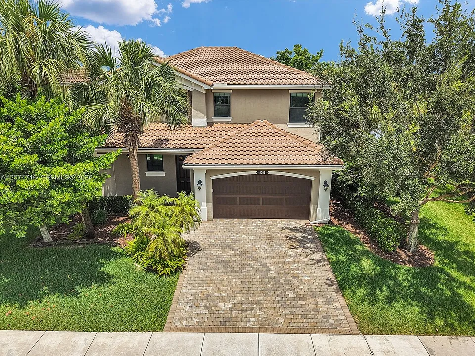 8089 Ironstone Dr