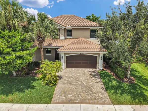 8089 Ironstone Dr, Delray Beach, FL 33446