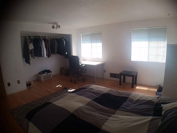 4th image of 18015 60th Ave W