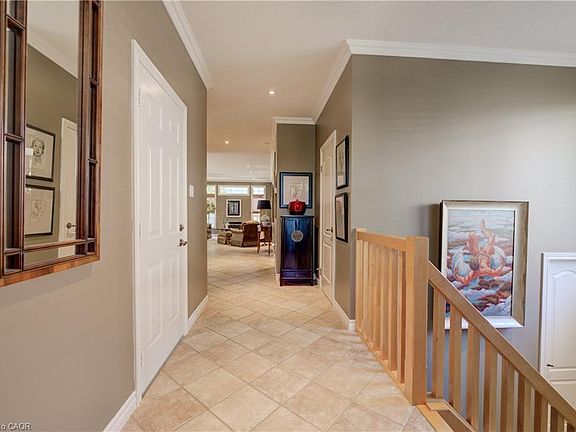 4th image of 530 Rheinland Pl