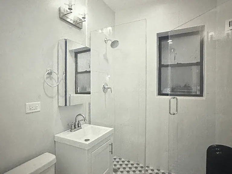 1706 W Juneway Ter #2J — Photo 7