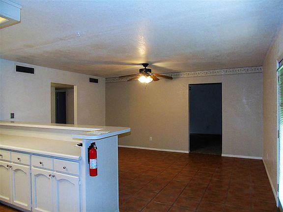 5th image of 2778 S Olivia Ave