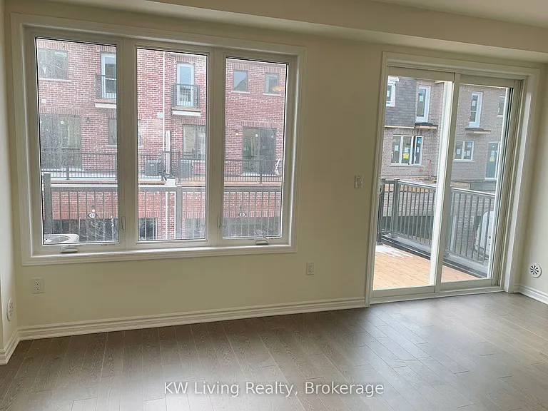 61 Casely Ave — Photo 4