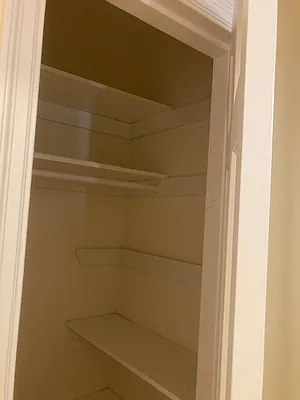 Rented by Rani Dishi, LREB | media 27