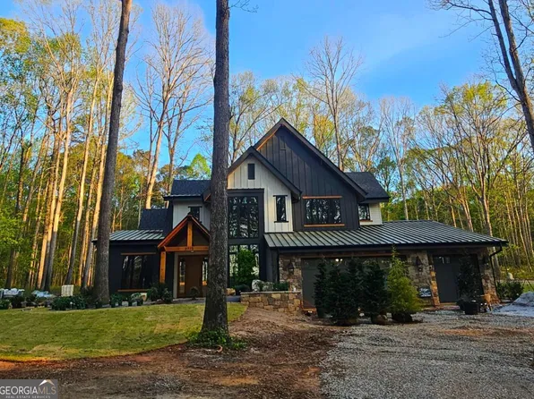 2711 Crabapple Holw, Nicholson, GA 30565