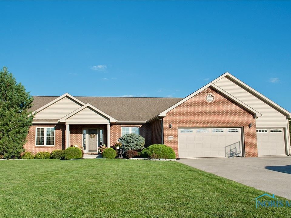 1st image of 2907 Turnberry Dr