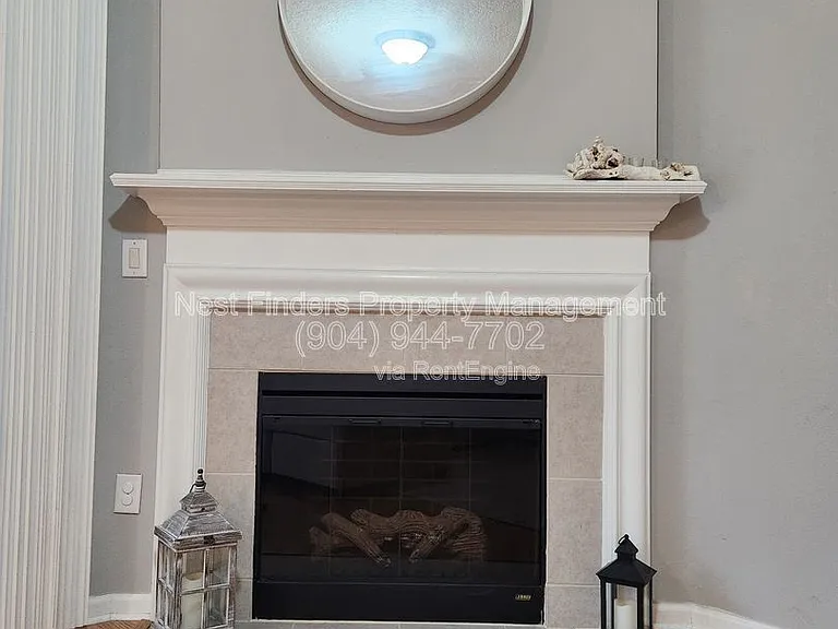 3857 Lionheart Dr — Photo 14