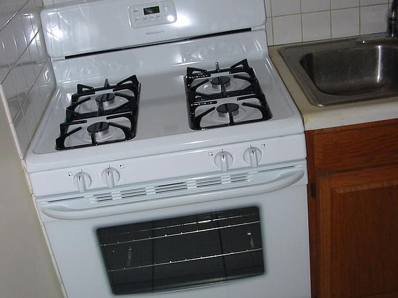 4th image of 3805 Girard Ave N