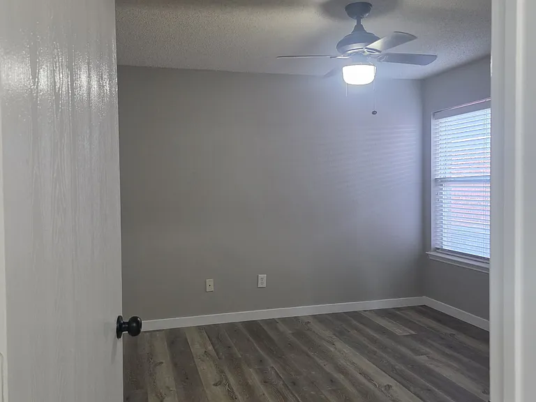 322 McMurtry Dr — Photo 8