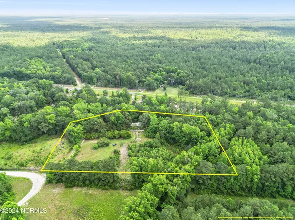 224 Possum Ridge Road, Rocky Point, NC 28457