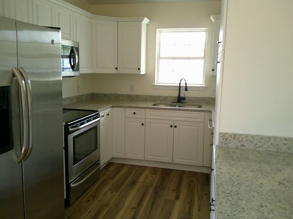 4th image of 459 Hallie Martin Rd.