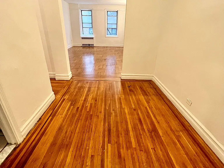 14125 Northern Blvd #6F — Photo 8