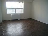 3rd image of 2 Claridge Dr #3LW-324