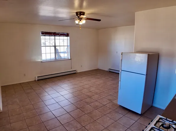 947 Acequia De Las Joyas #B, Santa Fe, NM 87505