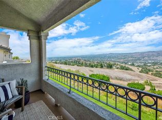 7833 E Viewrim Dr, Anaheim, CA 92808