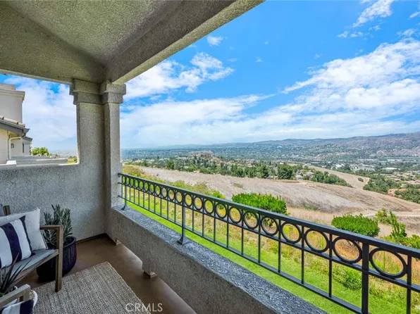 7833 E Viewrim Dr, Anaheim, CA 92808