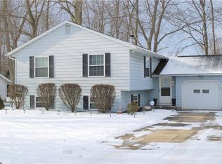 1497 Welch Rd, Painesville, OH 44077