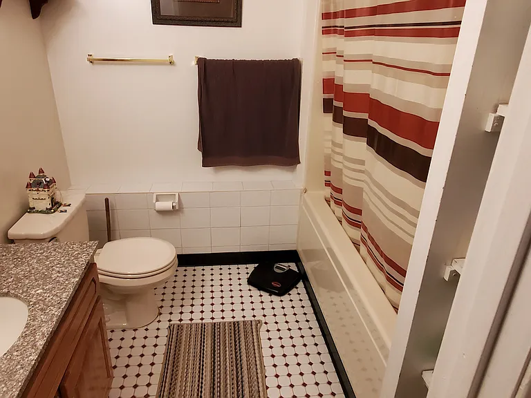 2427 Hay St — Photo 5