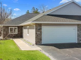 206 Potter ROAD #102, Elkhorn, WI
