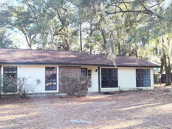 2nd image of 15 Prince William Drive