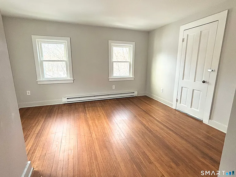122 Main St #A — Photo 10