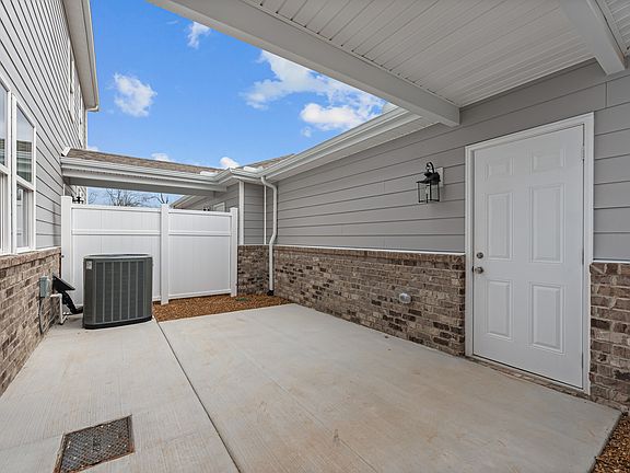 4th image of 2900 Suzanne Landon Dr #N6